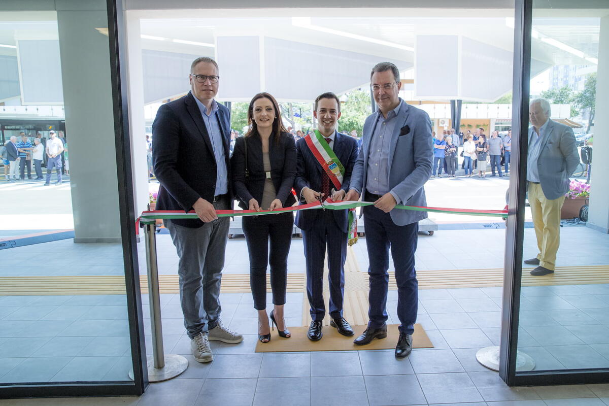 A Lignano inaugurata la nuova autostazione - 