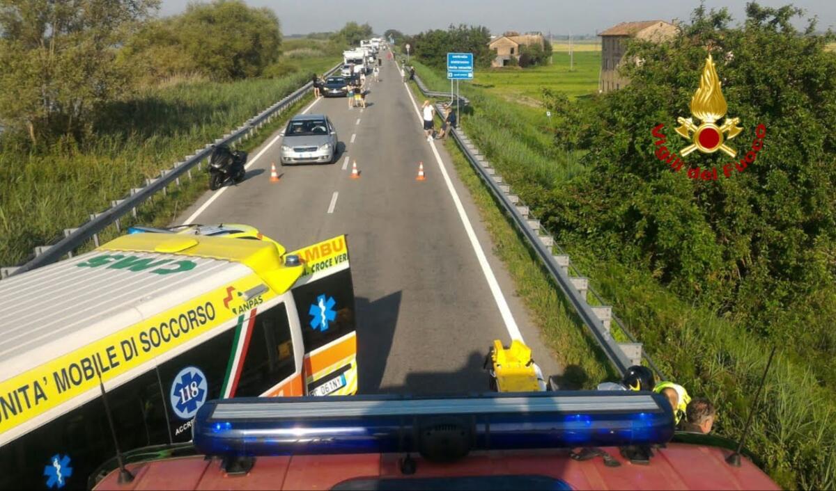 Scontro auto moto, centauro deceduto sul colpo - 
