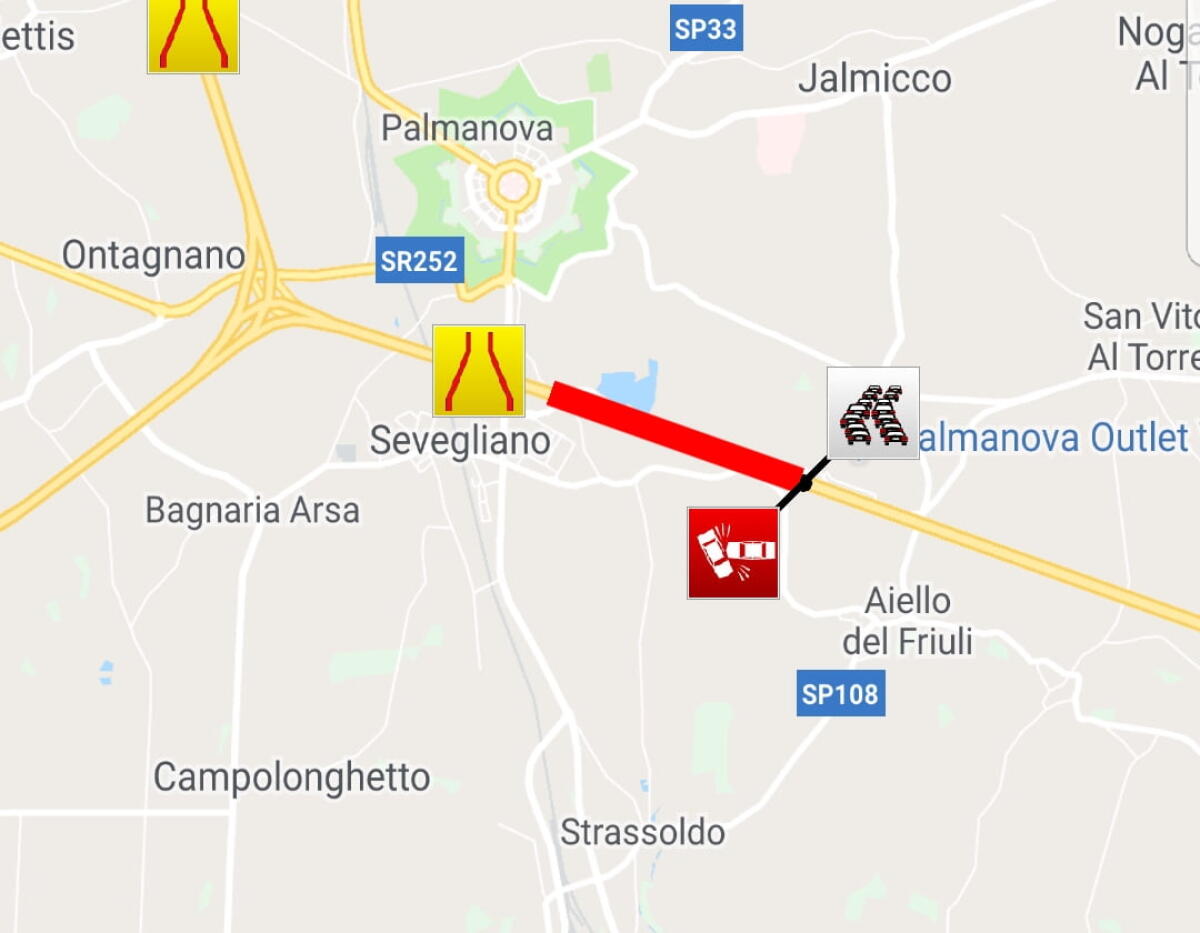 Incidente mortale in A4, chiusa l'autostrada. Un'auto sotto al camion. - 