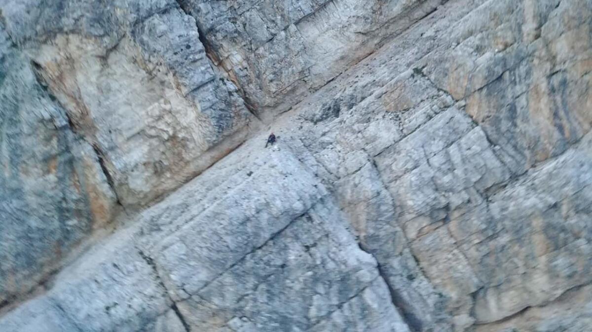 Cortina d'Ampezzo: recuperato l'alpinista rimasto in parete sul Pomagagnon - 