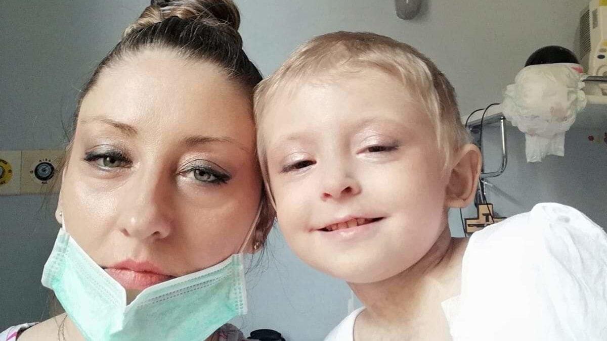 Pordenone, leucemia rarissima: appello disperato per salvare Elisa - 