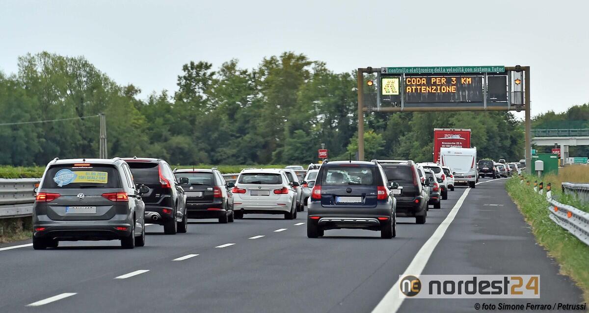 Autostrada: ancora traffico in A4, rallentamenti e code tra Villesse e Latisana - 