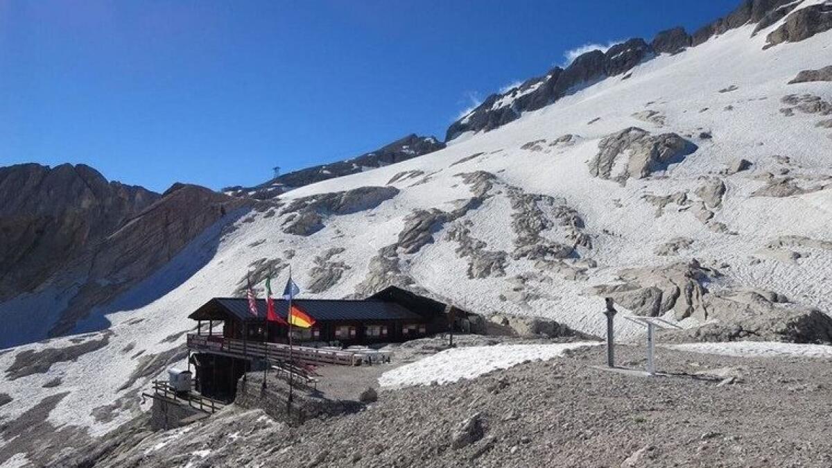 Clima, ghiacciaio Marmolada scomparirà tra 25 anni - 