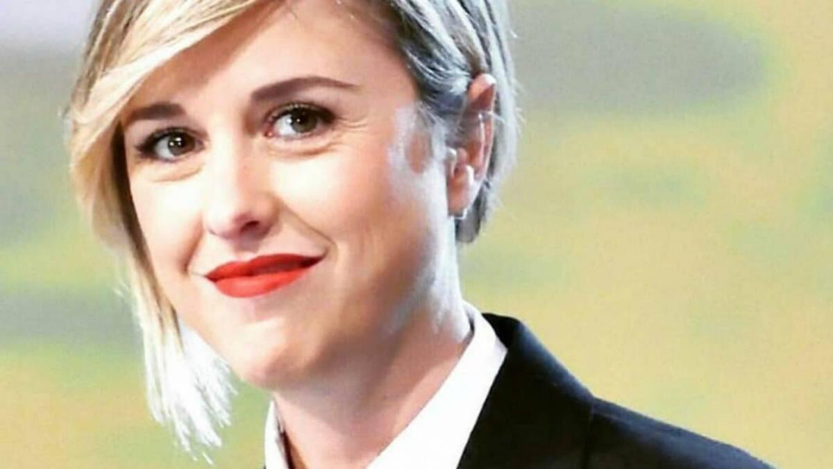 Nadia Toffa è morta, l'inviata de Le Iene non ce l'ha fatta - 