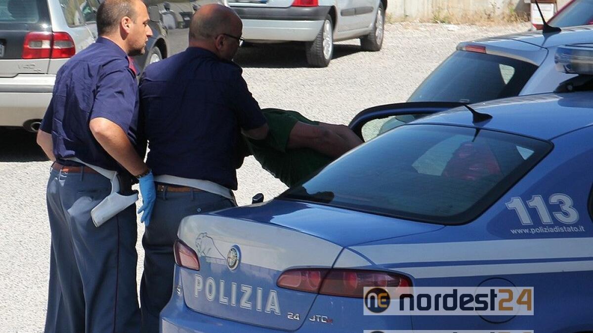 Trieste, importavano clandestini in Italia: arrestati due kosovari - 