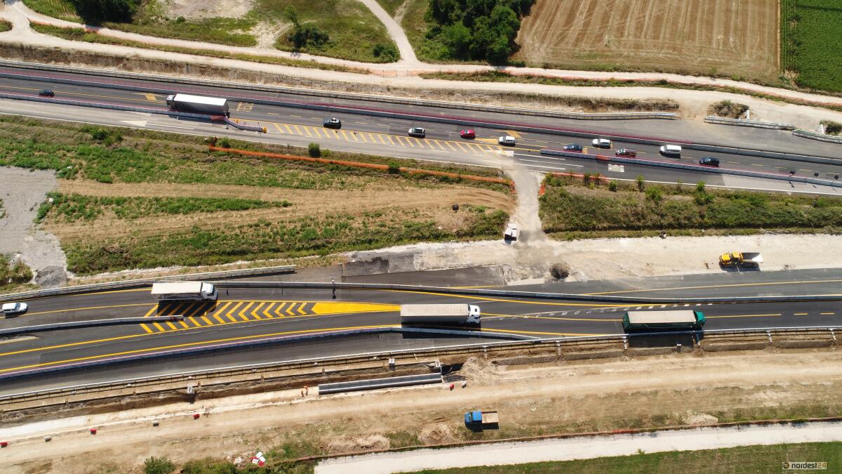 A4/A23. Chiude una corsia, in direzione Venezia, per lavori: disagi in vista - 