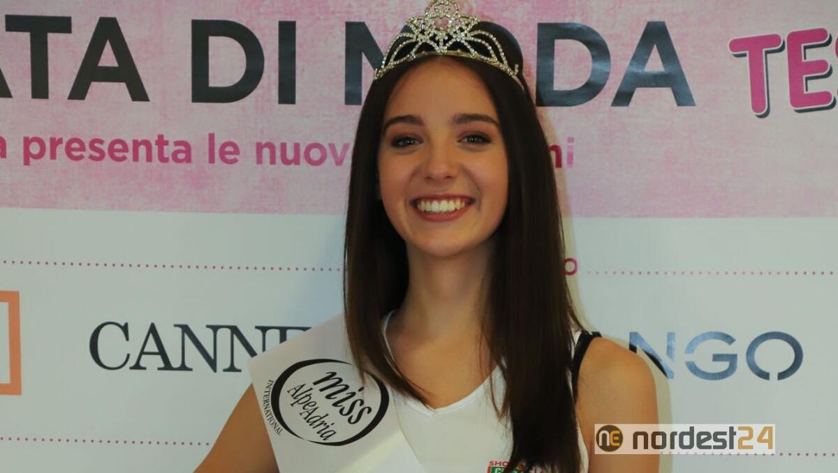 Carolina Parmesani, 17 anni, è la Testimonial Città Fiera 2020 - 