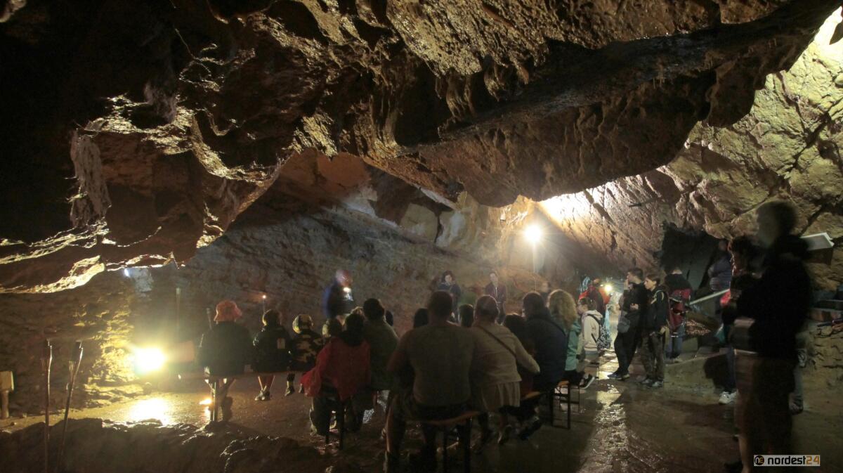 Alla Grotta Nuova di Villanova un fine settimana dedicato alla speleologia - 
