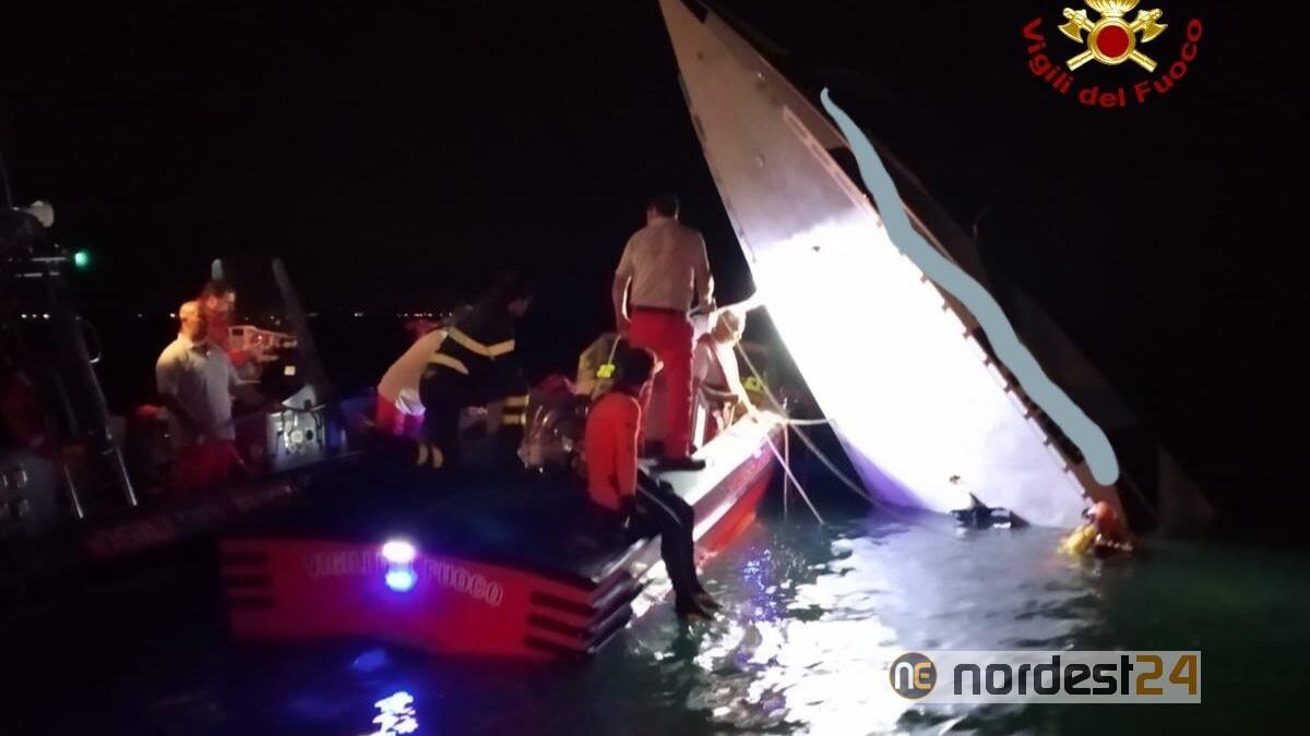 Incidente nautico, barca offshore contro la diga: 3 morti - 