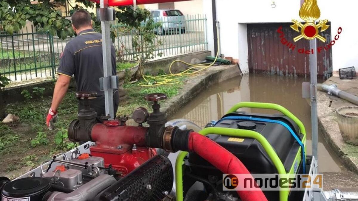 Maltempo, allagamenti e danni d'acqua in provincia di Vicenza - FOTO - 