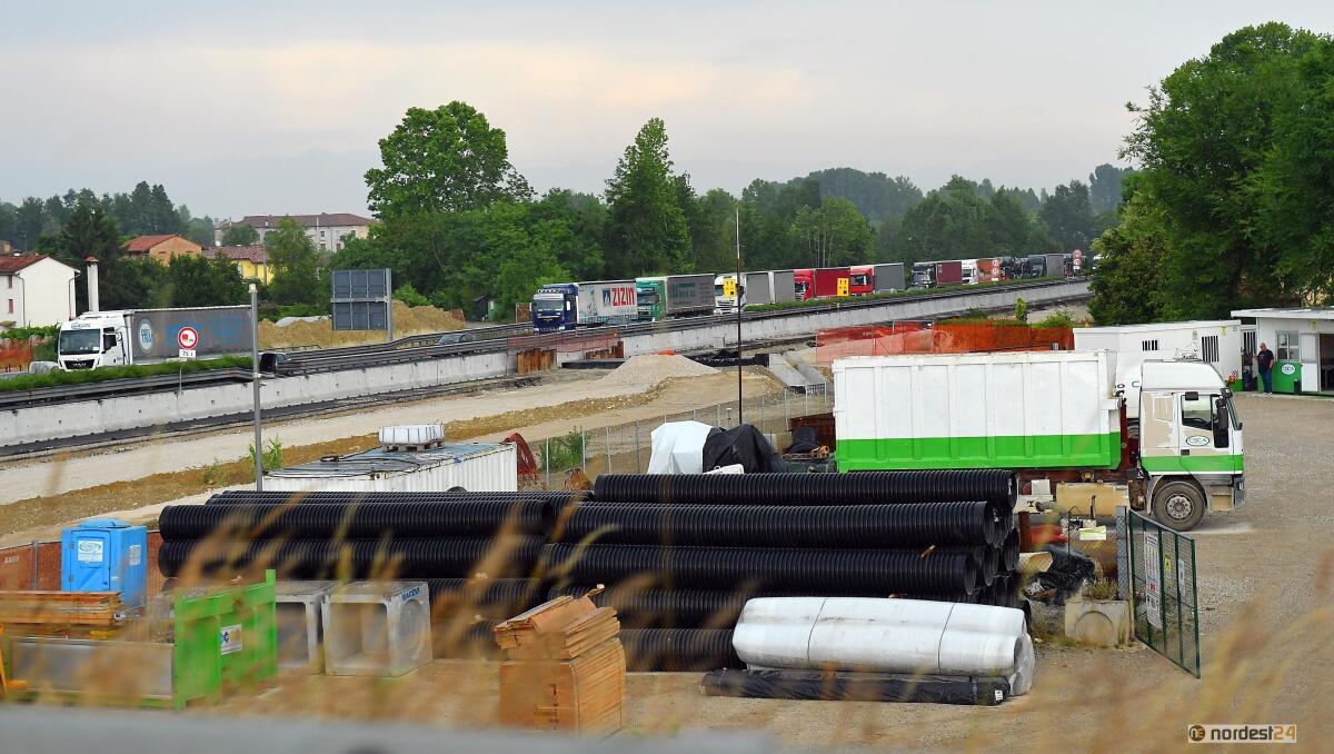 Autostrada, boom di traffico pesante in A4 - 