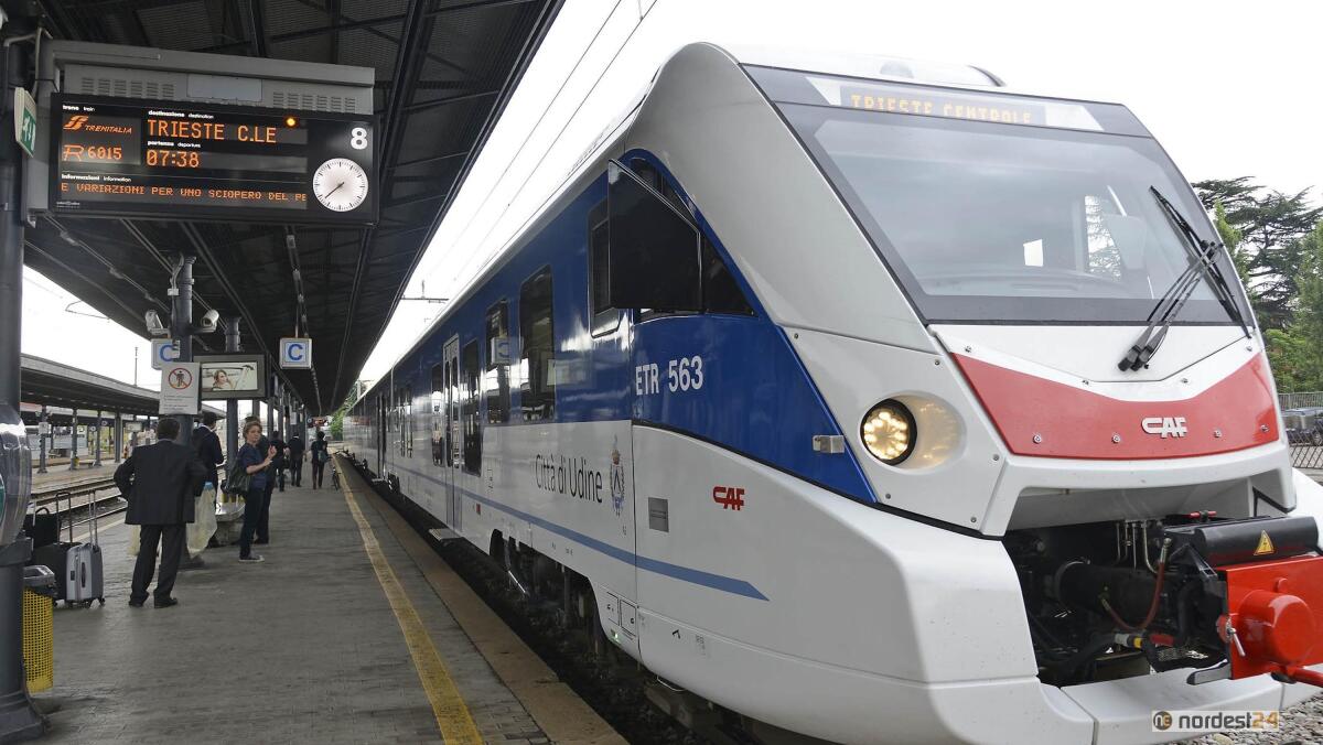 Linea Trieste Udine Venezia, treni in ritardo fino a 2 ore per un guasto - 