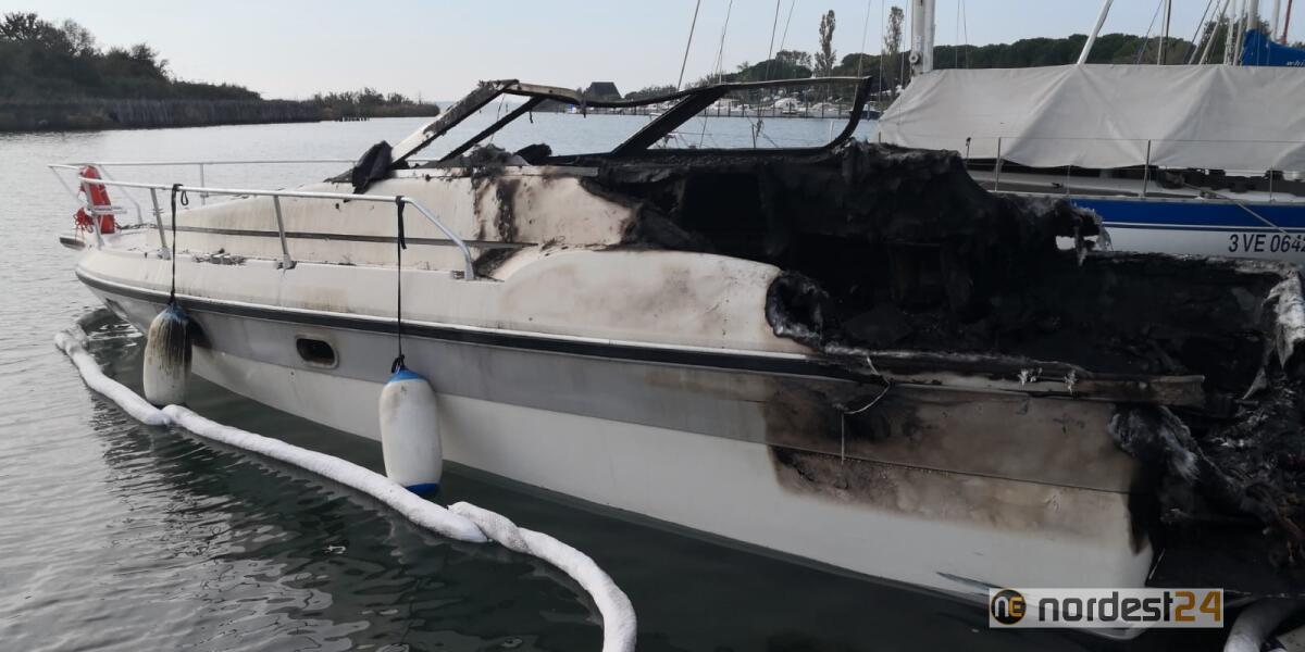 Incendio di una barca a San Giorgio di Nogaro - 