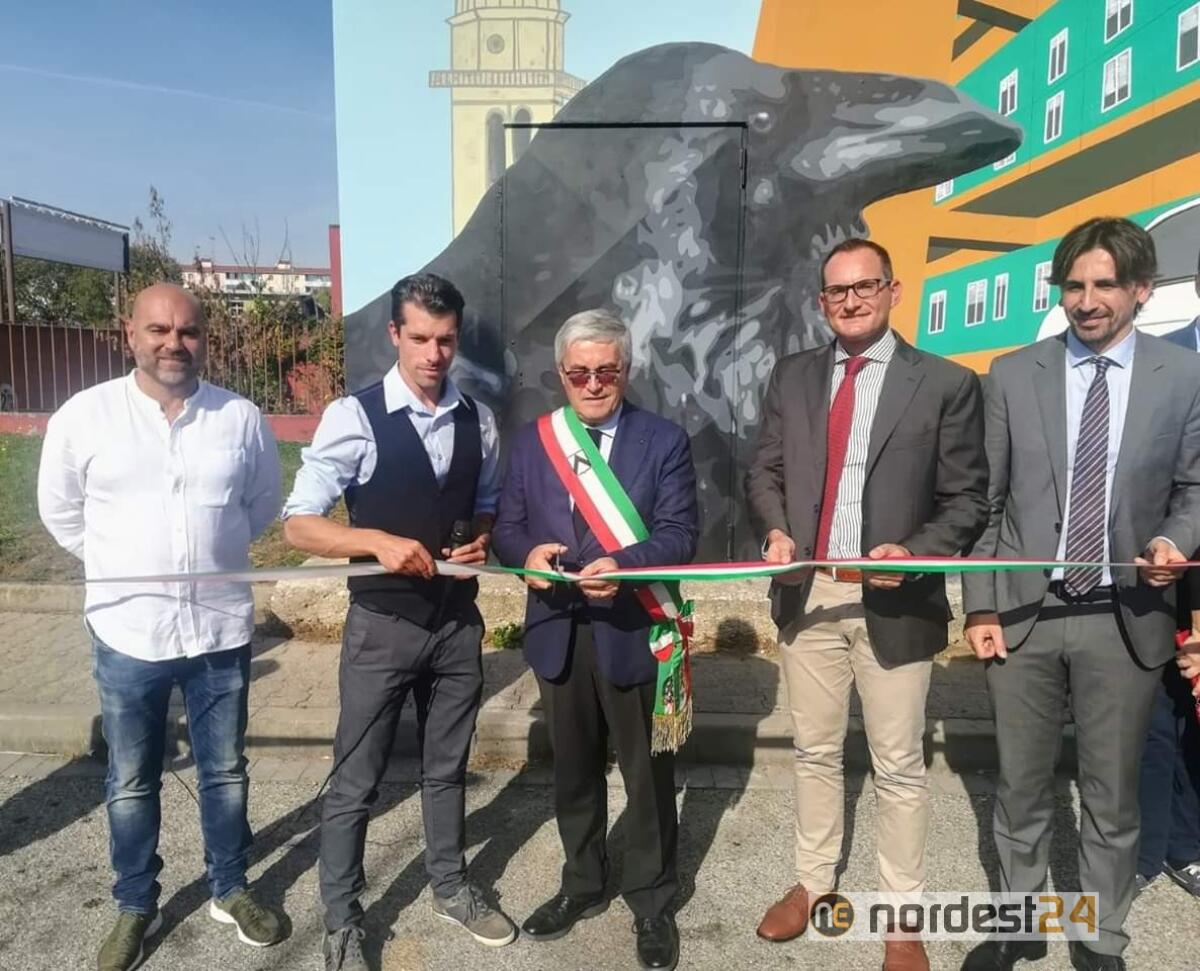 Inaugurato il murales simbolo del Quartiere Di Giusto - 