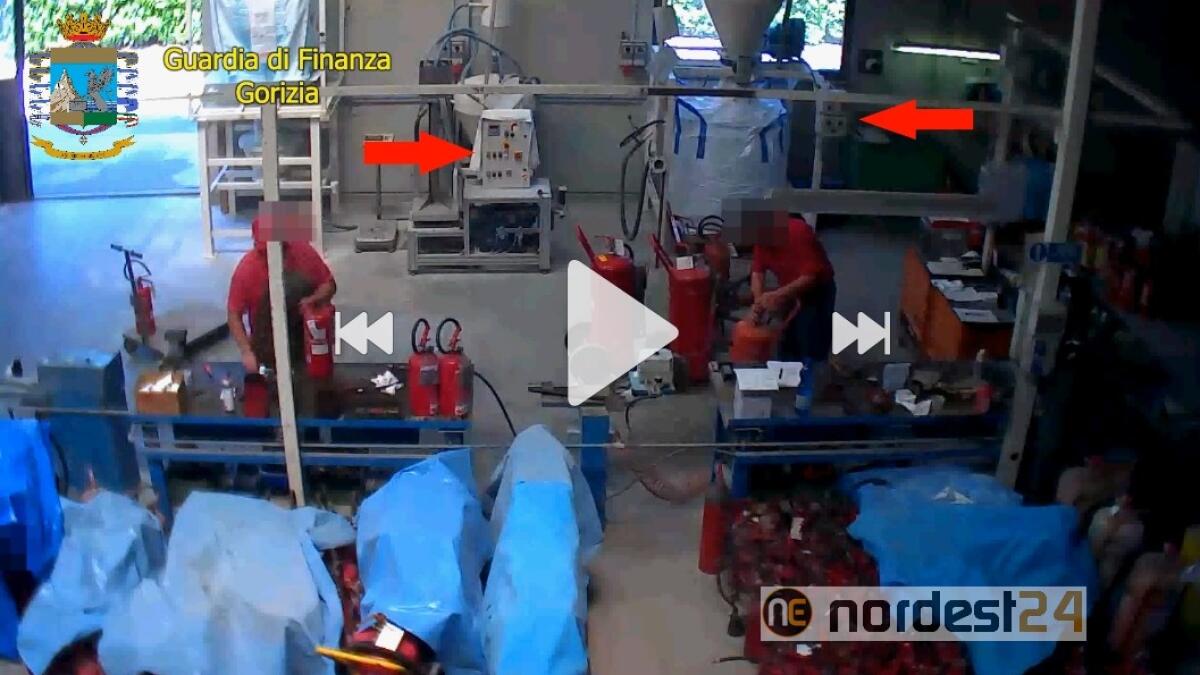 Truffa degli estintori - VIDEO - 