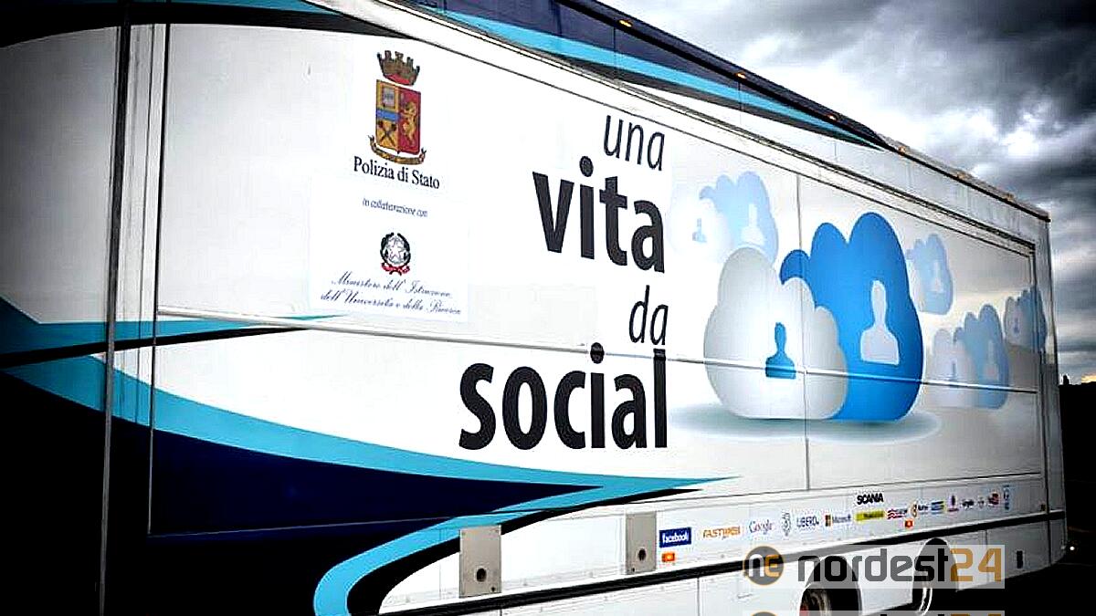 Udine. Campagna educativa itinerante “Una Vita da Social” - 