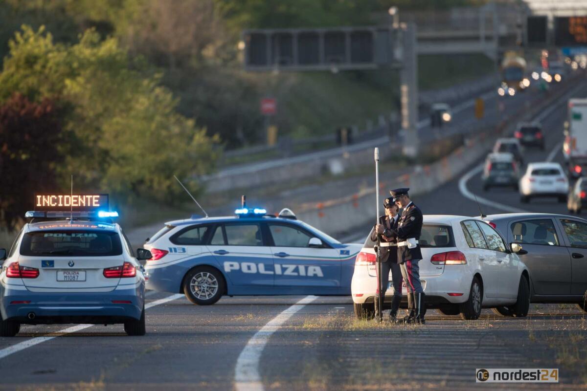 Folle inseguimento di una Bmw dalla Slovenia fino a Trieste concluso con incidente - 