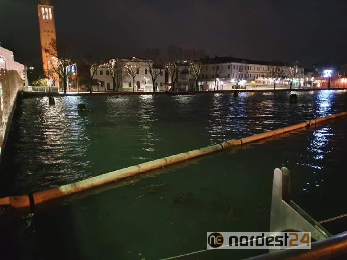 Jesolo. Maltempo eccezionale sul litorale, il sindaco: "momenti difficili, ma siamo operativi" - 