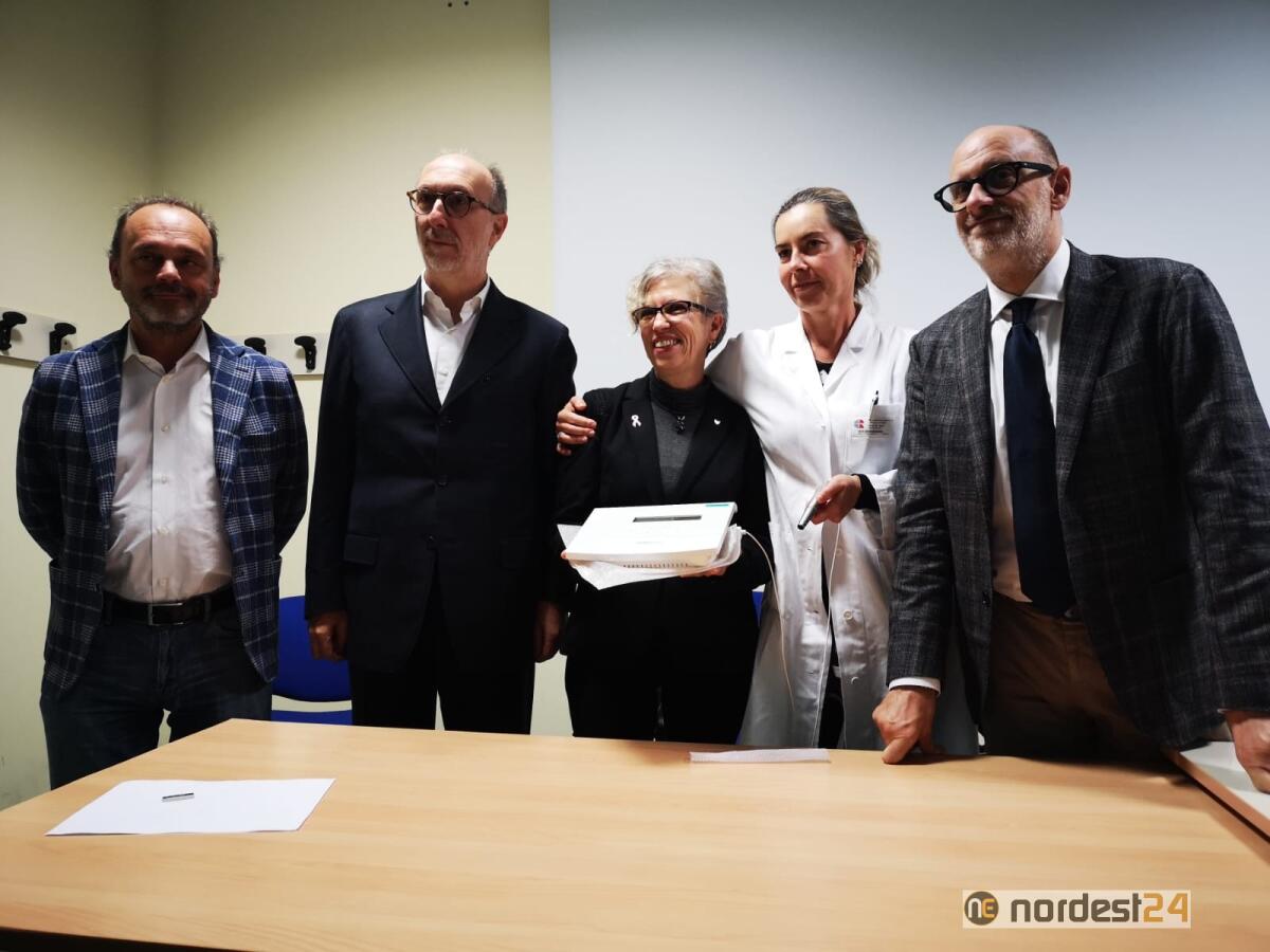 A Trieste la LILT dona un micropigmentatore all'ospedale - 