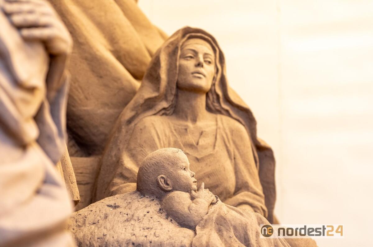 Inaugurato a Jesolo il presepe di sabbia  "Sand Nativity" - 