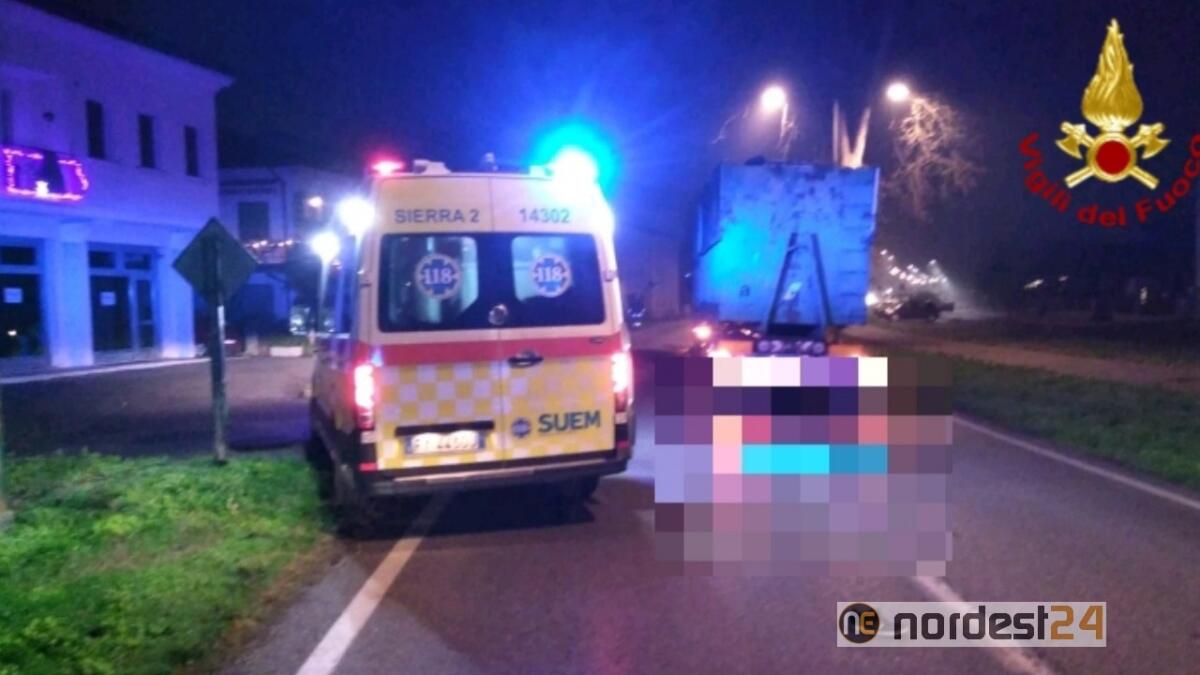 Incidente ad Eraclea: 35enne morto investito dopo essere stato soccorso - 