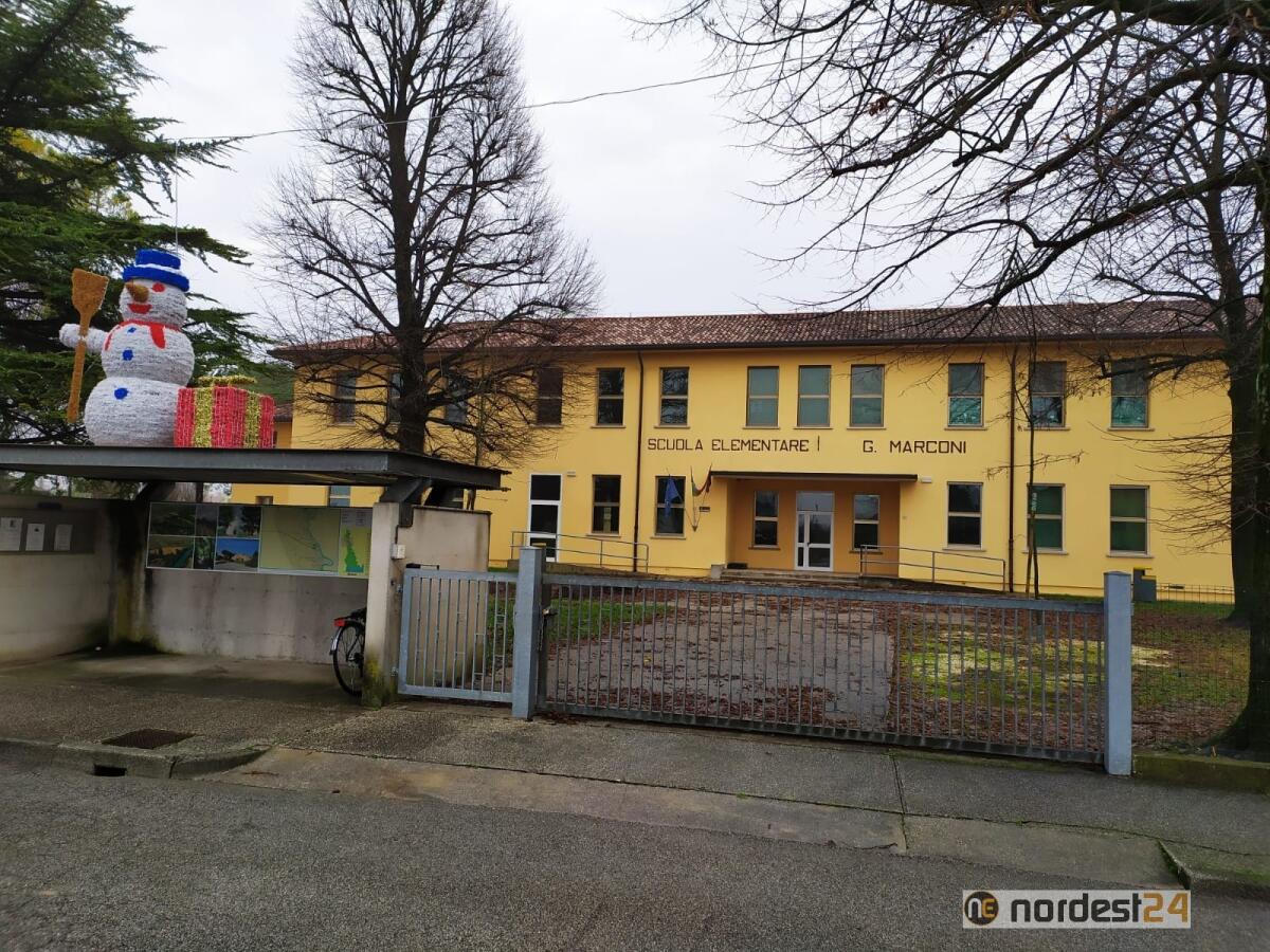 A San Michele al T. (Ve) nuovo stadio e  scuola: oltre 2 milioni di euro - 