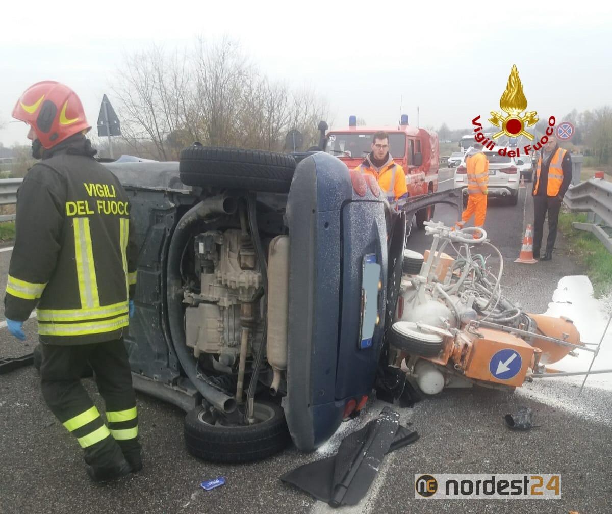 Incidente a Piove di Sacco: scontro tra 2 auto, feriti i conducenti - 