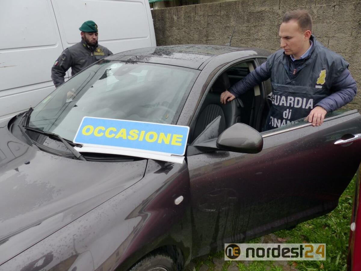 A Jesolo maxi truffa online sulle auto usate: 6 denunce - 