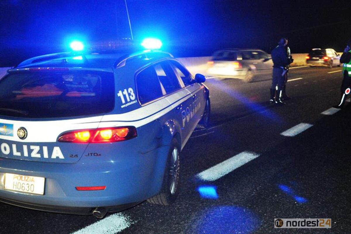 A4, 50enne travolta e uccisa mentre cammina lungo l'autostrada - 