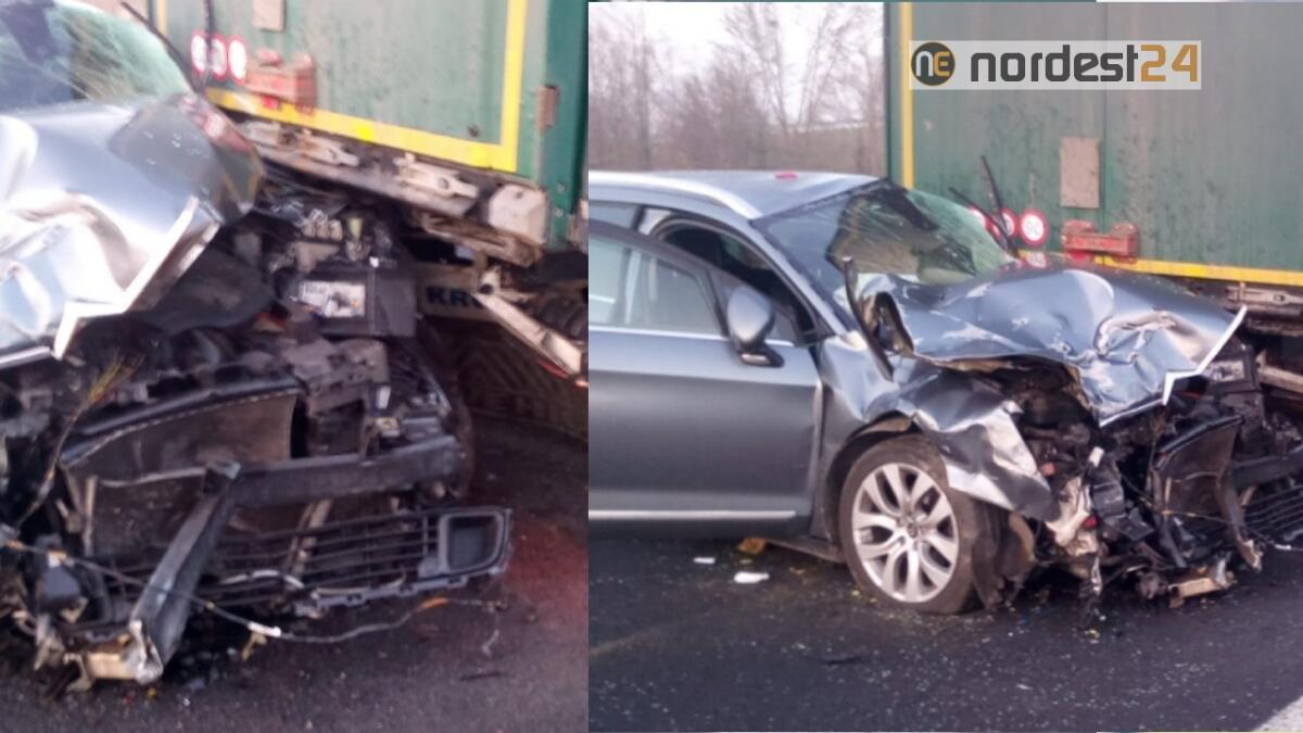 Incidente in A4,  auto sotto al Tir: 3 feriti - FOTO - 