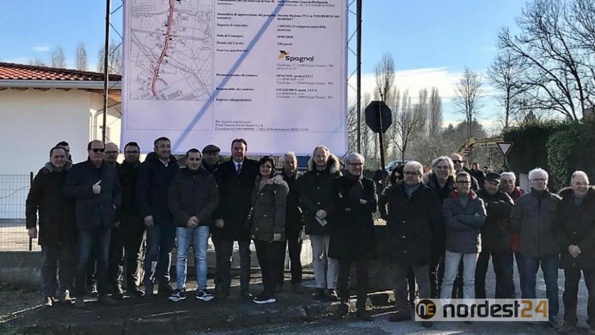 Nuova pista ciclabile a Cavolano: oggi la posa della prima pietra - 