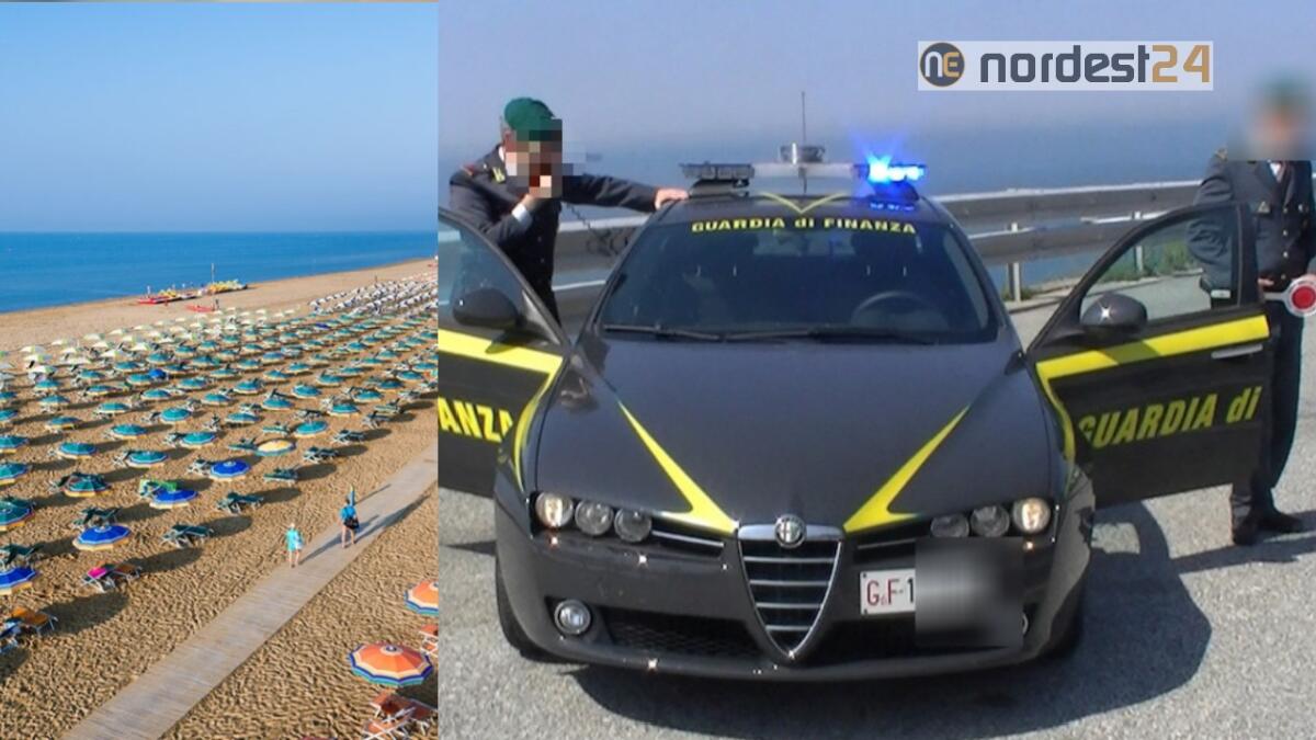 Bibione, spiaggia sequestrata e denunciati 2 funzionari del Comune - 