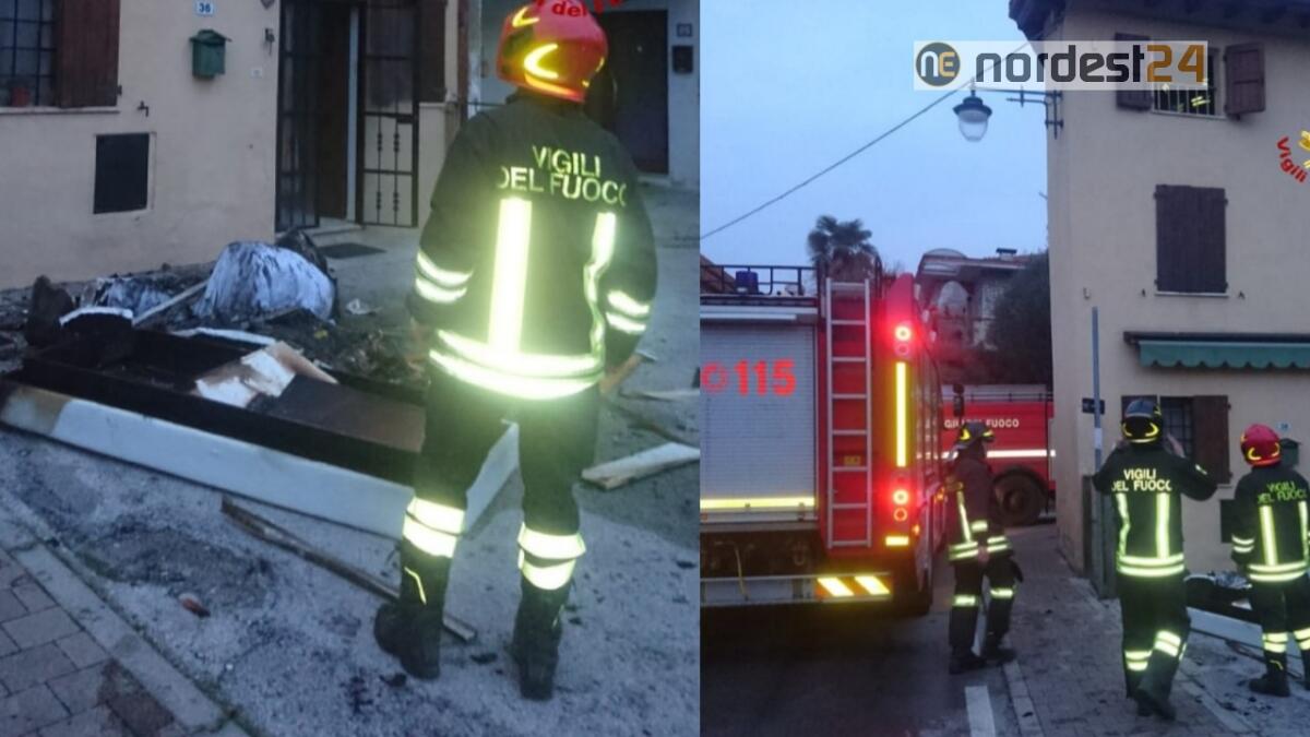 Mansarda a fuoco in un'abitazione su tre livelli - FOTO - 