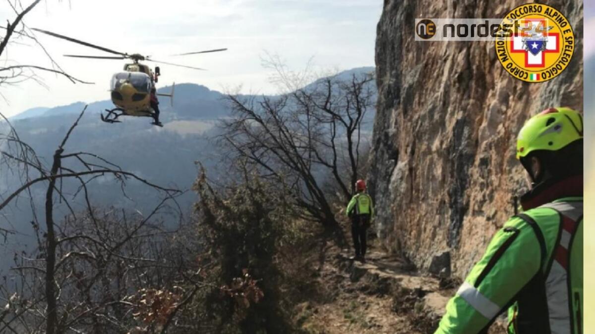 Vola per 15 metri dalla parete e muore a 55 anni - 