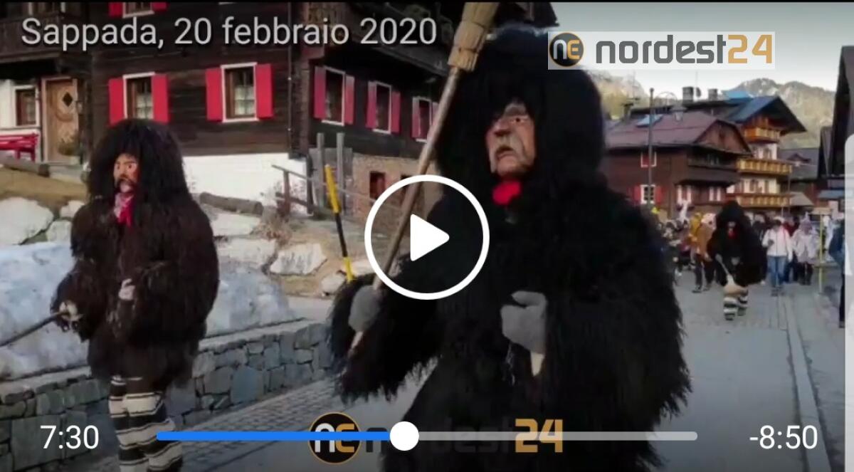 Carnevale a  Sappada: maschere, sfilate e divertimento - VIDEO - 