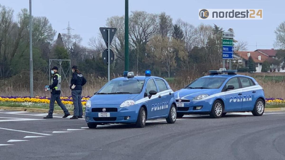A Lignano posti di blocco agli accessi stradali della città - 