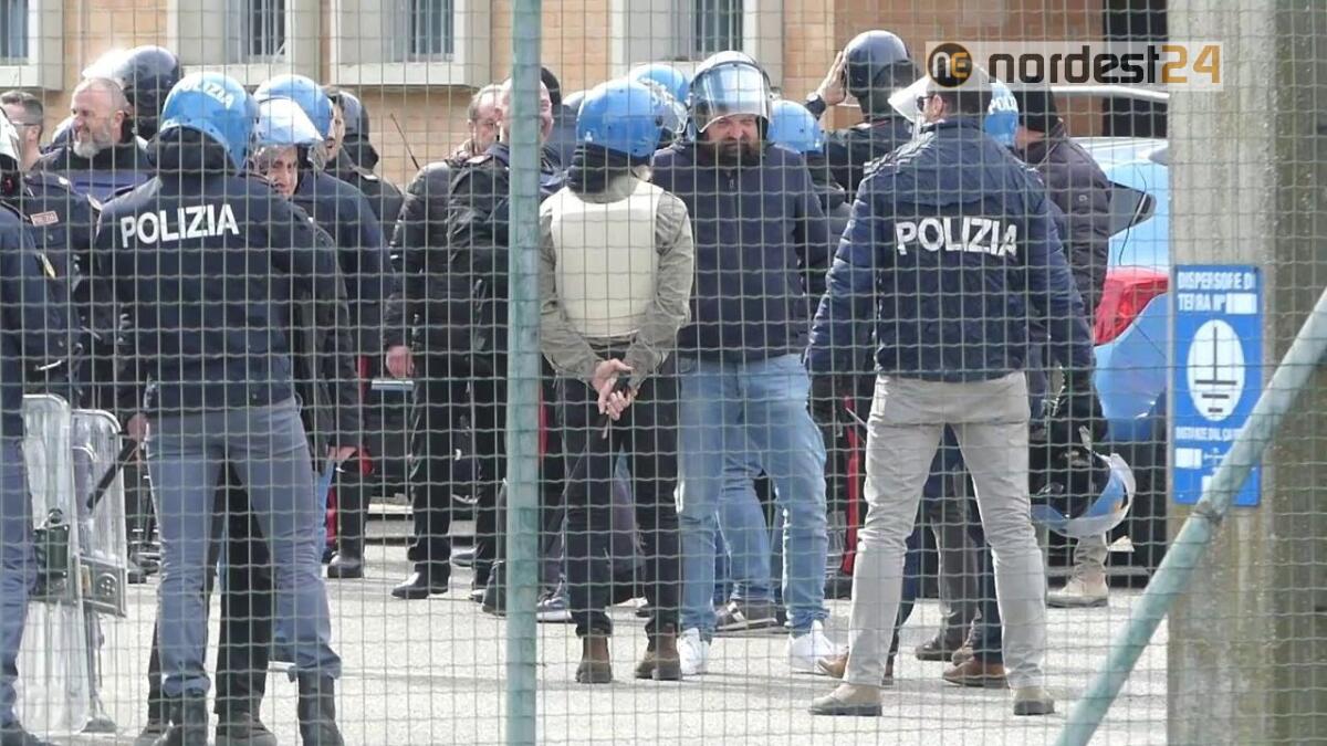 Rivolta e proteste in carcere a Venezia - 