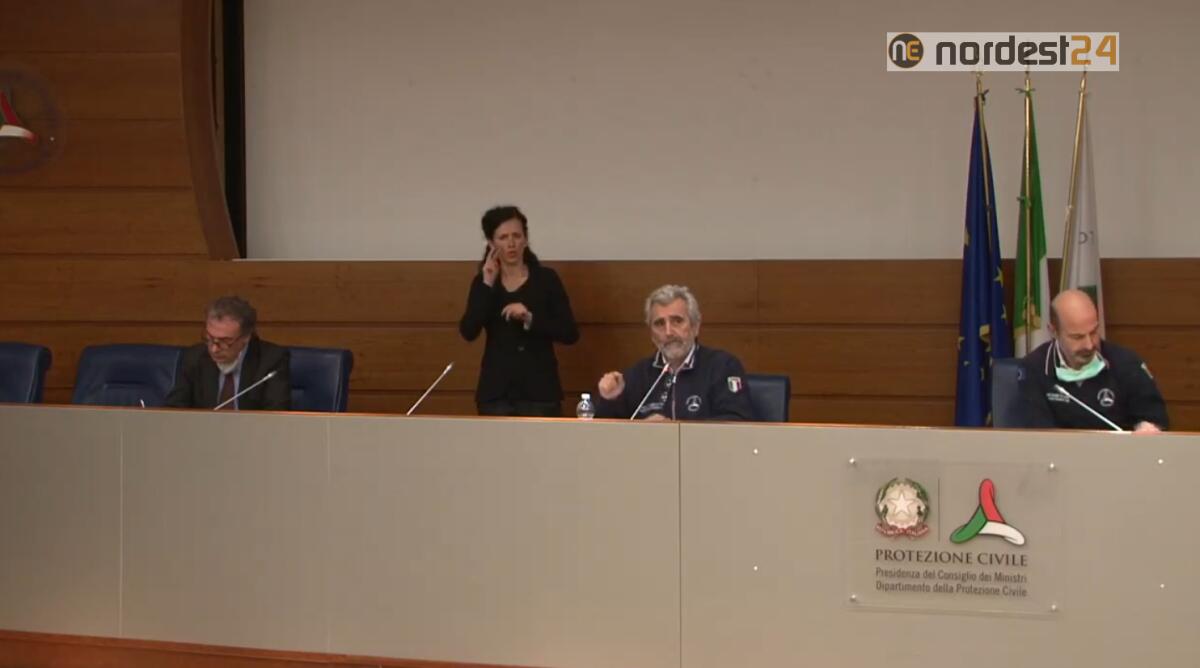 Coronavirus, risale la curva dei contagi: 712 morti in 24 ore - 