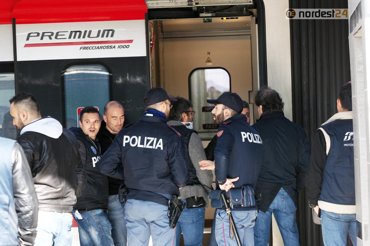 Coronavirus, Decreto: primi denunciati senza autocertificazioni - 