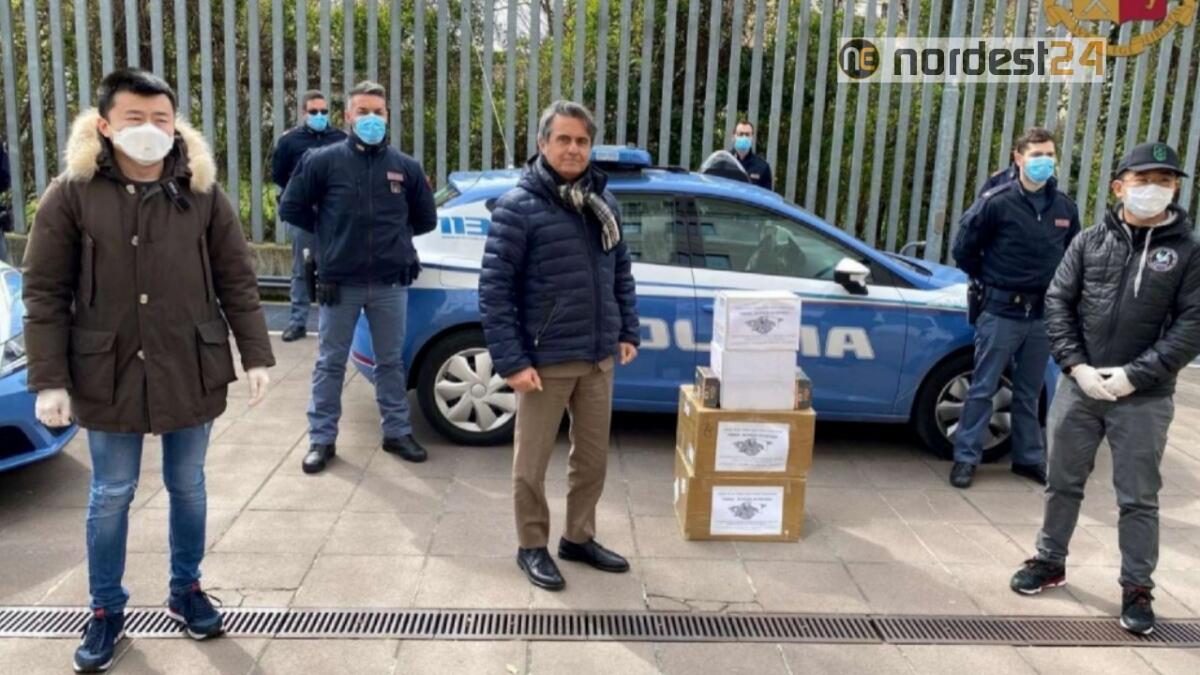 La Polizia di Pordenone riceve in dono 2.000 mascherine dalla comunità cinese - 