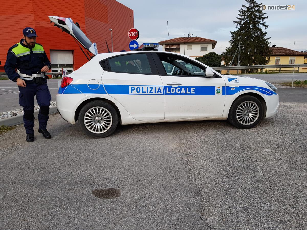 Coronavirus, le proiezioni: "picco a fine marzo, stop a maggio-giugno" - 