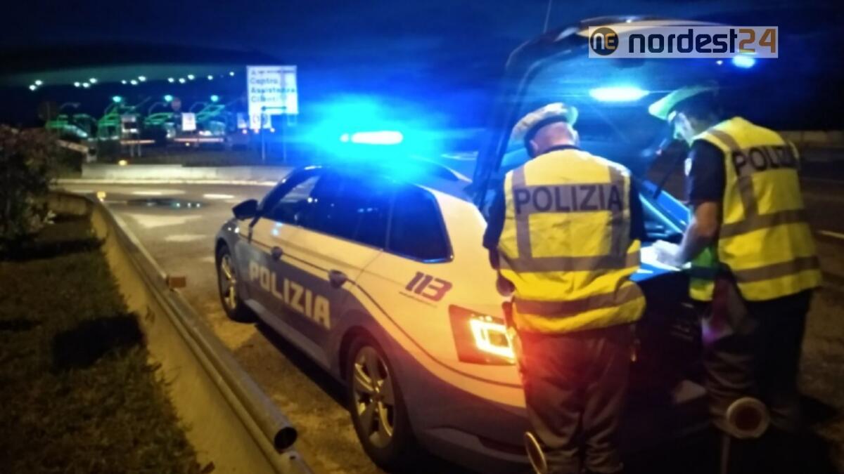 A Latisana clandestini nascosti in un tir e in A23 un camionista ubriaco - 