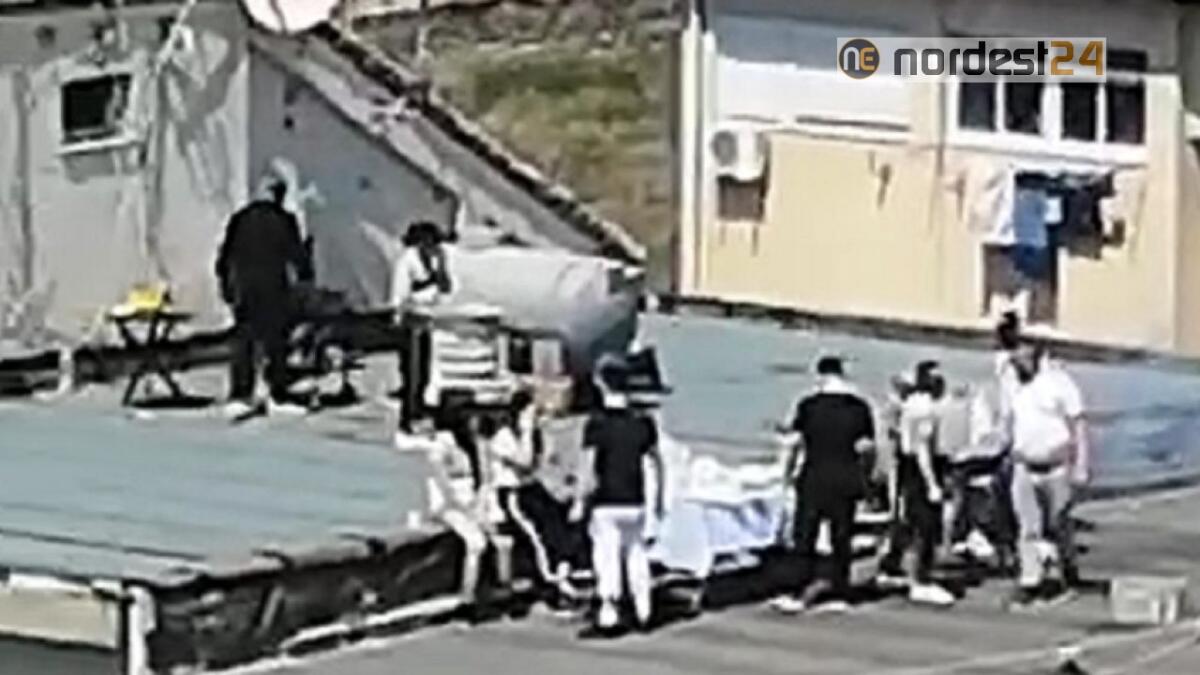 Coronavirus, a Palermo blitz delle forze dell'ordine blocca grigliata sui tetti - 