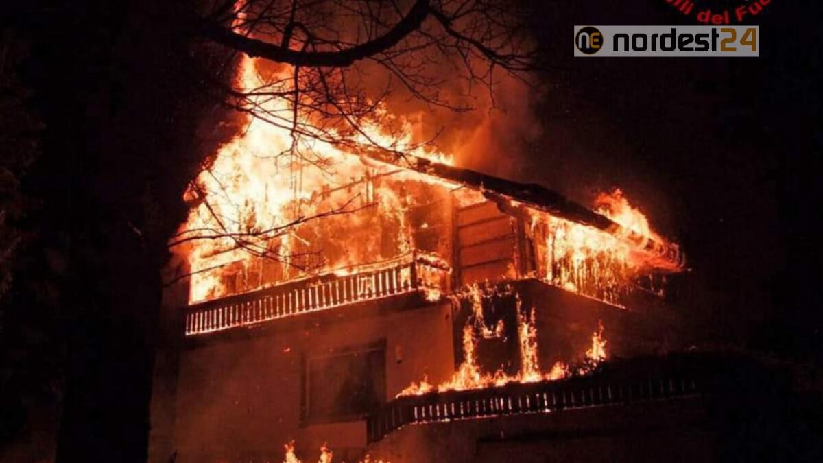 Grave incendio di un'abitazione in località Grignes a Cortina D'Ampezzo - 