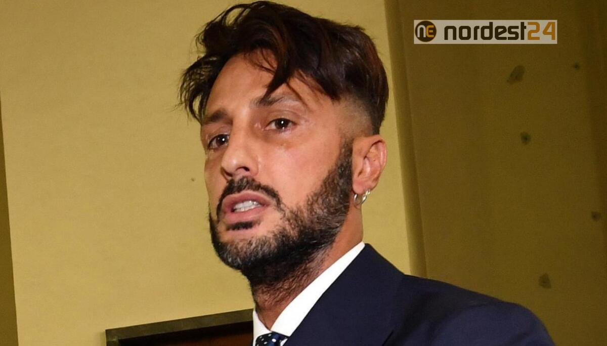 Riceve il personal trainer, diffidato Fabrizio Corona - 