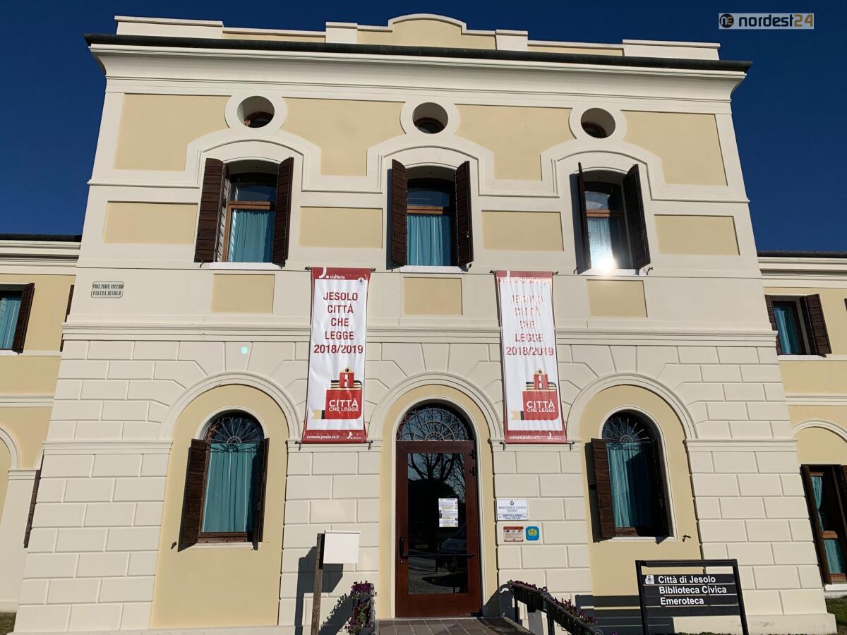 A Jesolo la biblioteca si evolve online: video letture e prestito ebook - 