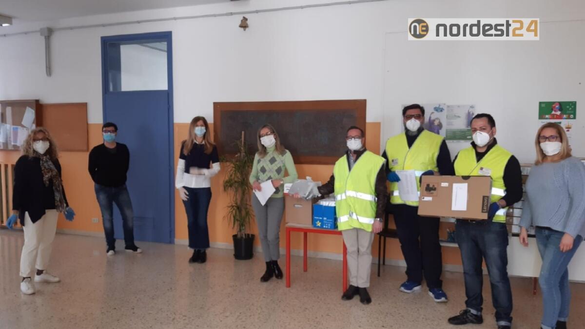 Pordenone. Consegnati 40 computer per didattica a distanza - 
