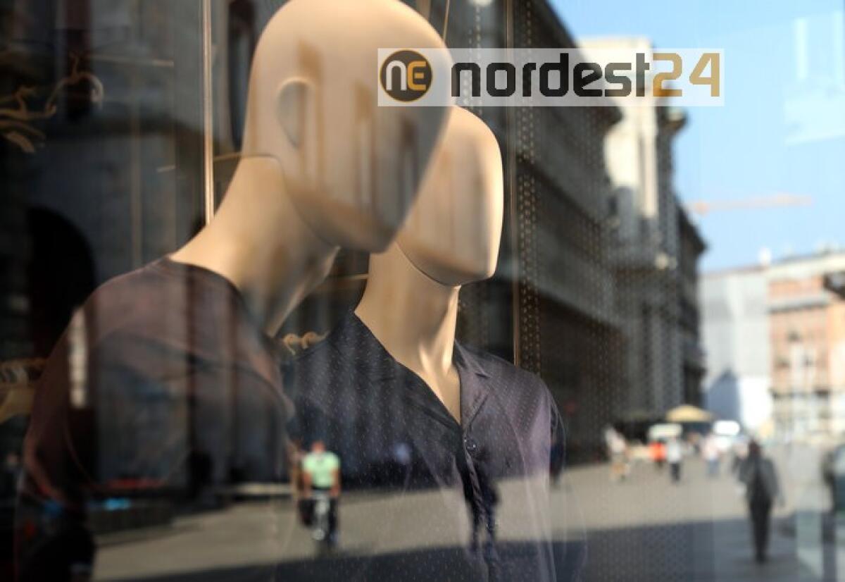 Confcommercio, consumi ad aprile -47,6% - 