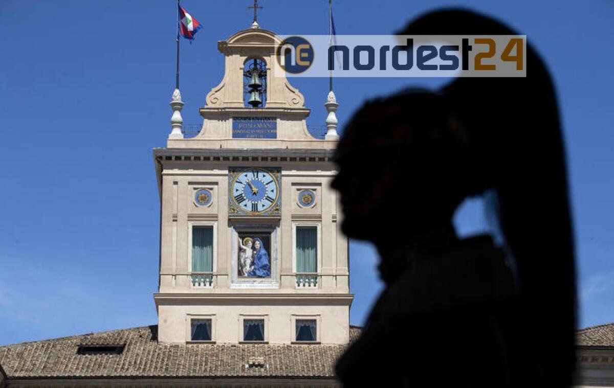 Mattarella nomina 25 Cavalieri Lavoro - 