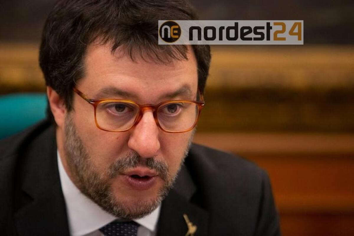 Migranti: Salvini, sì a corridoi verdi - 